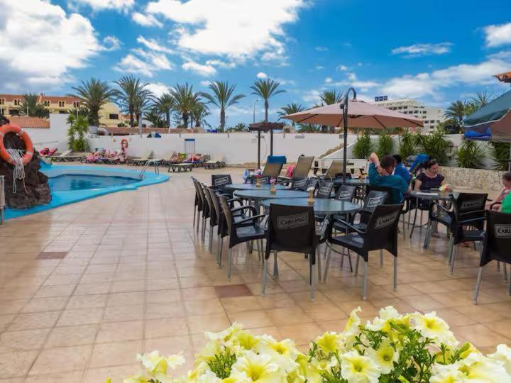 Apartment In Playa De Las Americas 1 외부 사진